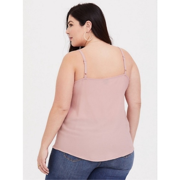 ❤️ 🆕 TORRID dusty pink georgette pleated cami Blouse Size 2X - Picture 3 of 10